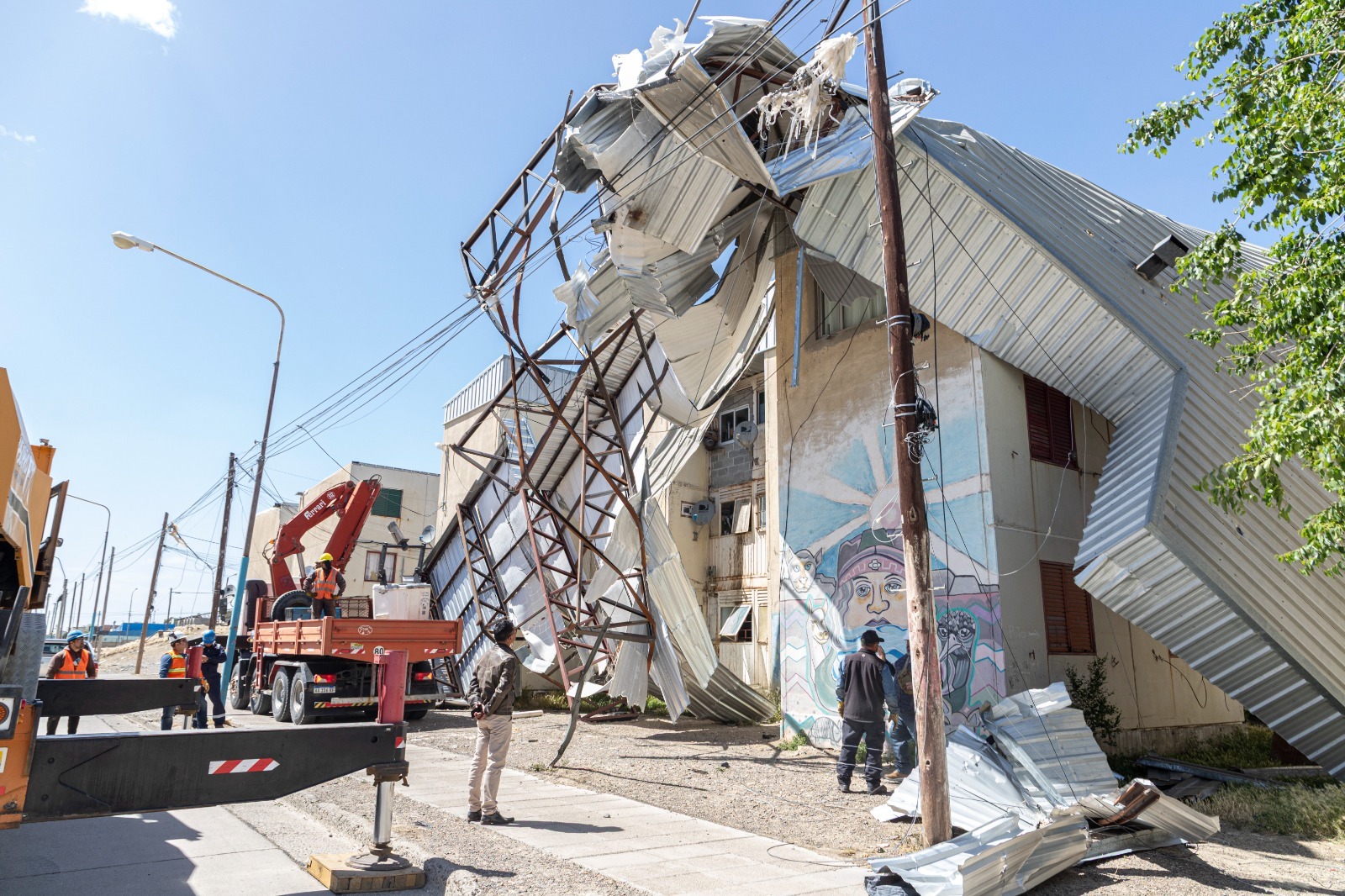 Se intensifican las tareas tras el intenso temporal de viento