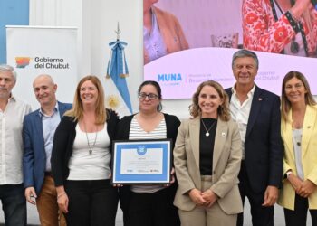 Chubut junto a UNICEF reconoció a 23 municipios y comunas que promueven la protección integral de la niñez y la adolescencia