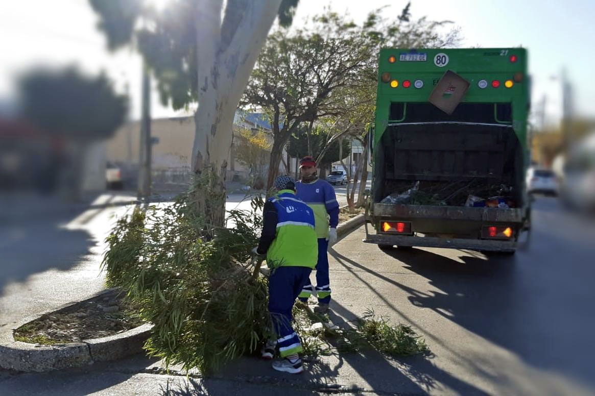 Urbana adecuó sus servicios por el alerta roja