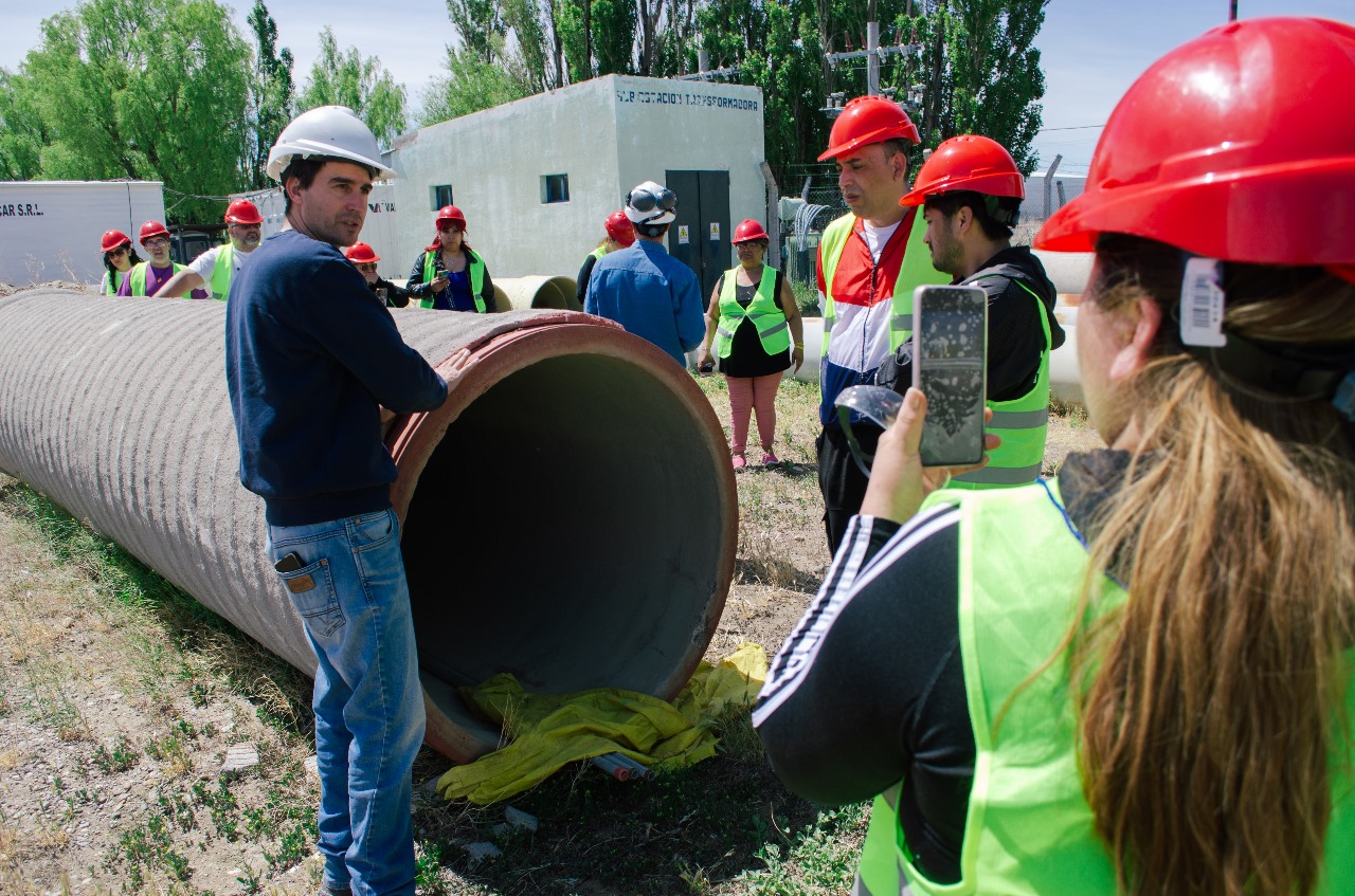 La SCPL promovió una visita de referentes barriales al Sistema Acueductos