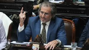 El oficialismo obtuvo dictámen del presupuesto