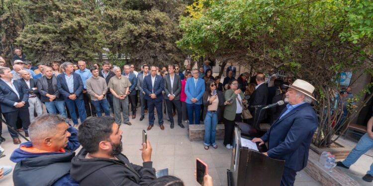 Macharashivili llamó a no naturalizar la crisis laboral y a construir un futuro productivo con responsabilidad política