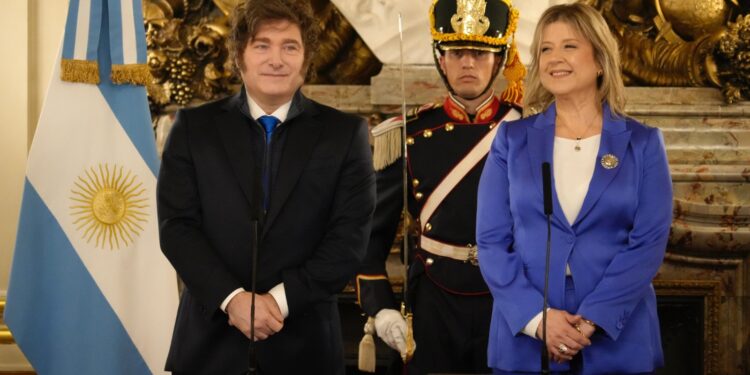 El Presidente tomó juramento a Alejandra Monteoliva como nueva ministra de Seguridad