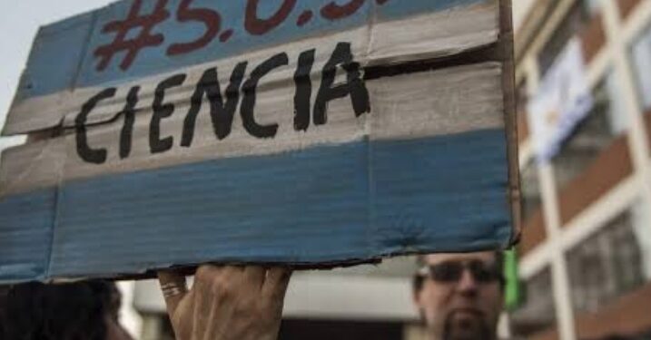 La Facultad de Ciencias Naturales alerta por el cierre de proyectos de investigación