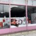 Entraron a robar a la perfumería Salvadores rompiendo el vidrio en plena madrugada