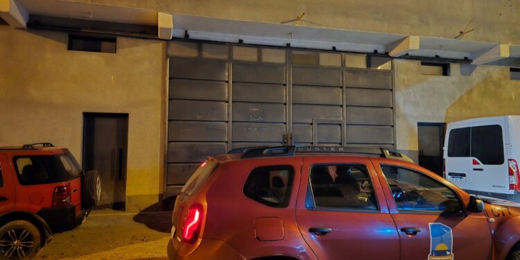 Se detectó una nueva fiesta clandestina en un salón no habilitado