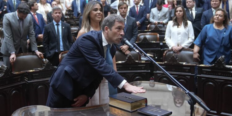 Luque reiteró que su trabajo estará centrado en defender los intereses de Chubut