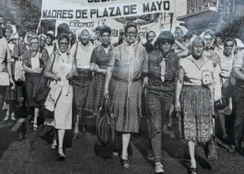 Comodoro conmemora el Día Internacional de los Derechos Humanos con una muestra fotográfica y un pronunciamiento público