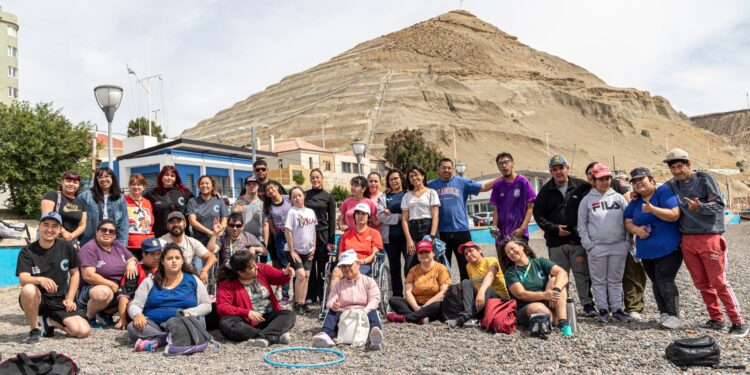 Los jóvenes del Centro de Día Socio-Terapéutico visitaron la Costanera céntrica