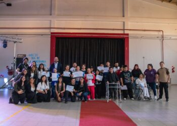 El Centro de Día Socio Terapéutico cerró el 2025 con una emotiva Noche de Gala en Comodoro