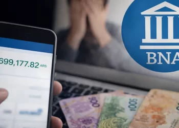 Banco Nación depositó por error sumas extra en cuentas sueldo y pidió no gastar el dinero