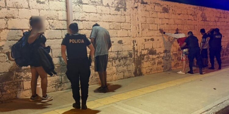 Detuvieron a un hombre con pedido de captura durante un patrullaje en Comodoro Rivadavia