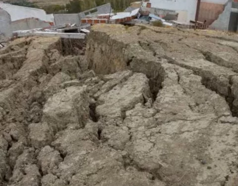Damnificados por el Cerro Hermitte: anunciarán exención del Impuesto Automotor