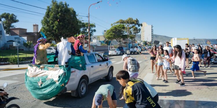 Rada Tilly recibe la magia de los Reyes Magos