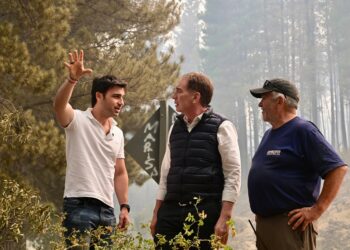 Incendios forestales en la Cordillera: Junto a Santilli, Torres aseguró que “la prioridad absoluta es la seguridad de los vecinos”
