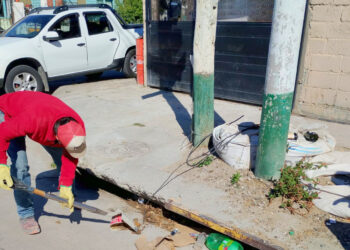 Mantenimiento preventivo: continúan las tareas de limpieza de sumideros en distintos barrios