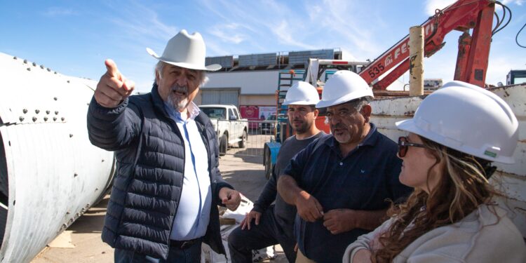 Macharashvili supervisó los avances de la obra de reemplazo del pluvial en la Ruta 3