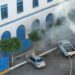 Investigan un presunto incendio intencional de vehículo en pleno centro de Comodoro