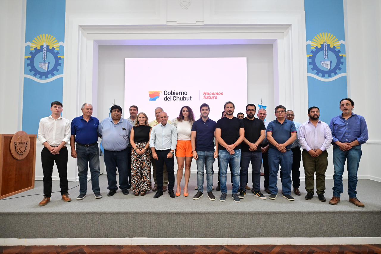 Torres acordó con la mayoría de los intendentes un pacto de ...