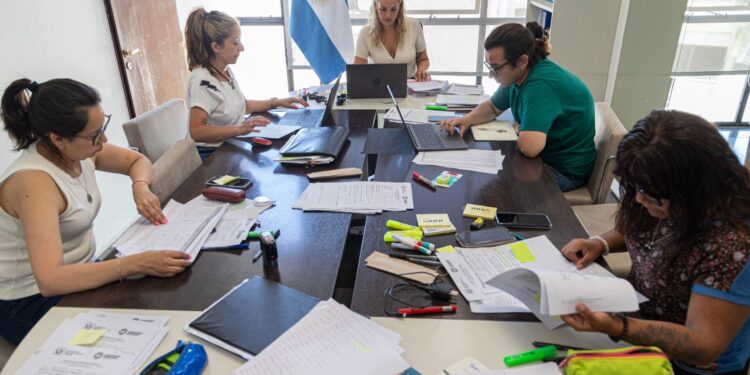 El Municipio avanza con el relevamiento de las familias damnificadas de barrio Sismográfica