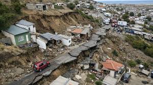 Continúa el movimiento en el cerro Hermitte y recomiendan no ingresar a la zona afectada