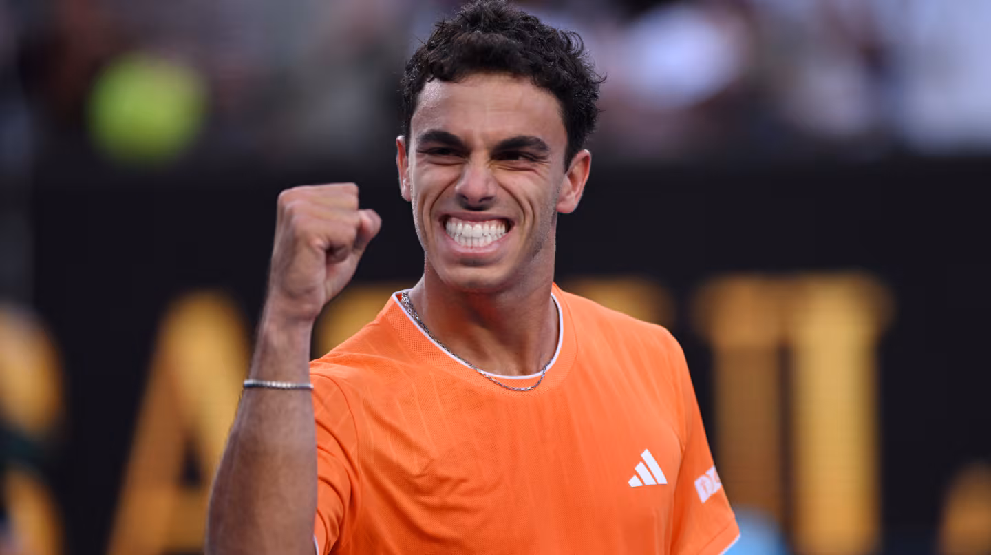Australia Open: Cerúndolo venció a Rublev y avanza a octavos