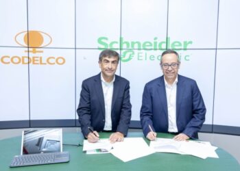 Codelco y Schneider Electric sellan una alianza estratégica para impulsar la transformación digital y la eficiencia energética en la minería