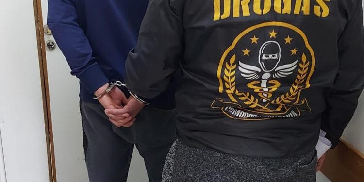 Operativo de la Policía del Chubut culmina con tres detenidos por narcomenudeo en Comodoro Rivadavia