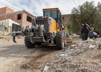 El Municipio ejecutó tareas de repaso y enripiado en barrio La Floresta
