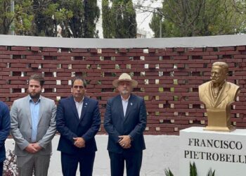 Luque: «La ciudad se reconstruye desde el liderazgo»