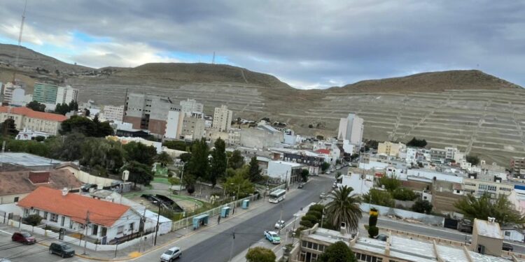 Viernes con sol, viento y máxima de 25°C en Comodoro