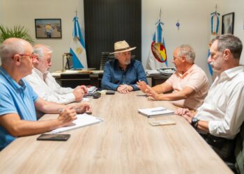El intendente se reunió con referentes de la firma IATASA