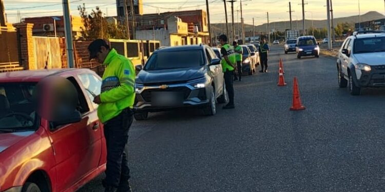 Alcoholemias positivas: 56 conductores fueron retirados de la vía pública durante el fin de semana largo