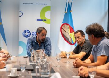 El Municipio consolida diálogo con los vecinos de los barrios afectados por el desplazamiento del Cerro Hermitte