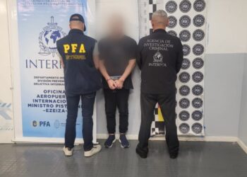 Extraditaron a México a un hombre acusado de corrupción de menores