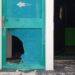 Detuvieron a un hombre tras romper el vidrio de un local y robar celulares en Comodoro