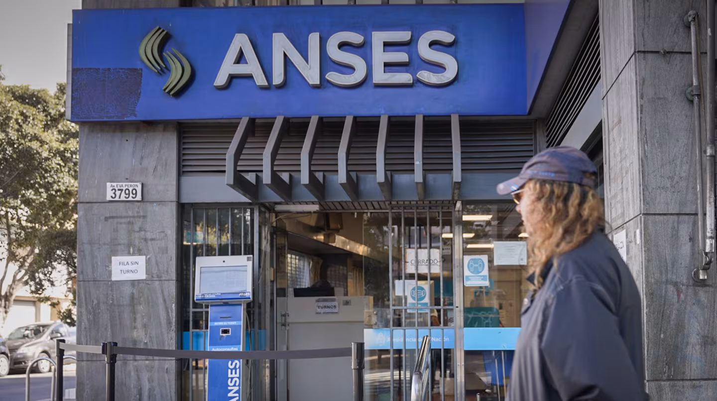 Pagos de ANSES hoy: el detalle de los beneficios que se cobran este jueves 12 de febrero