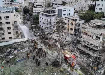 Irán atacó ciudades de Israel tras los bombardeos sobre objetivos estratégicos en Teherán