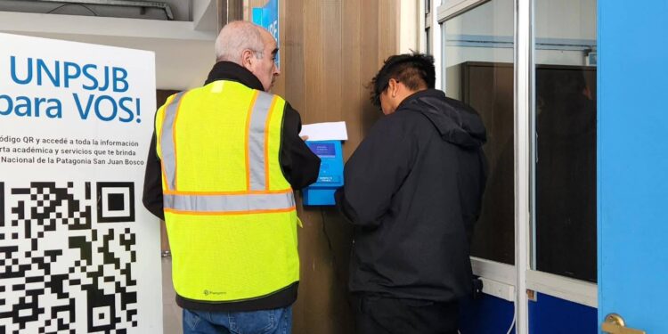Habilitan la terminal SUBE para gestionar el Boleto Educativo Chubutense en Comodoro