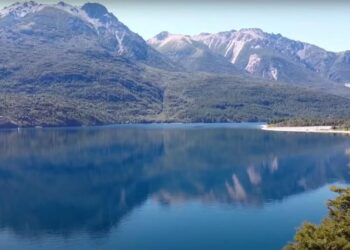 Tragedia en  lago Epuyén: murió un hombre tras el vuelco de dos veleros