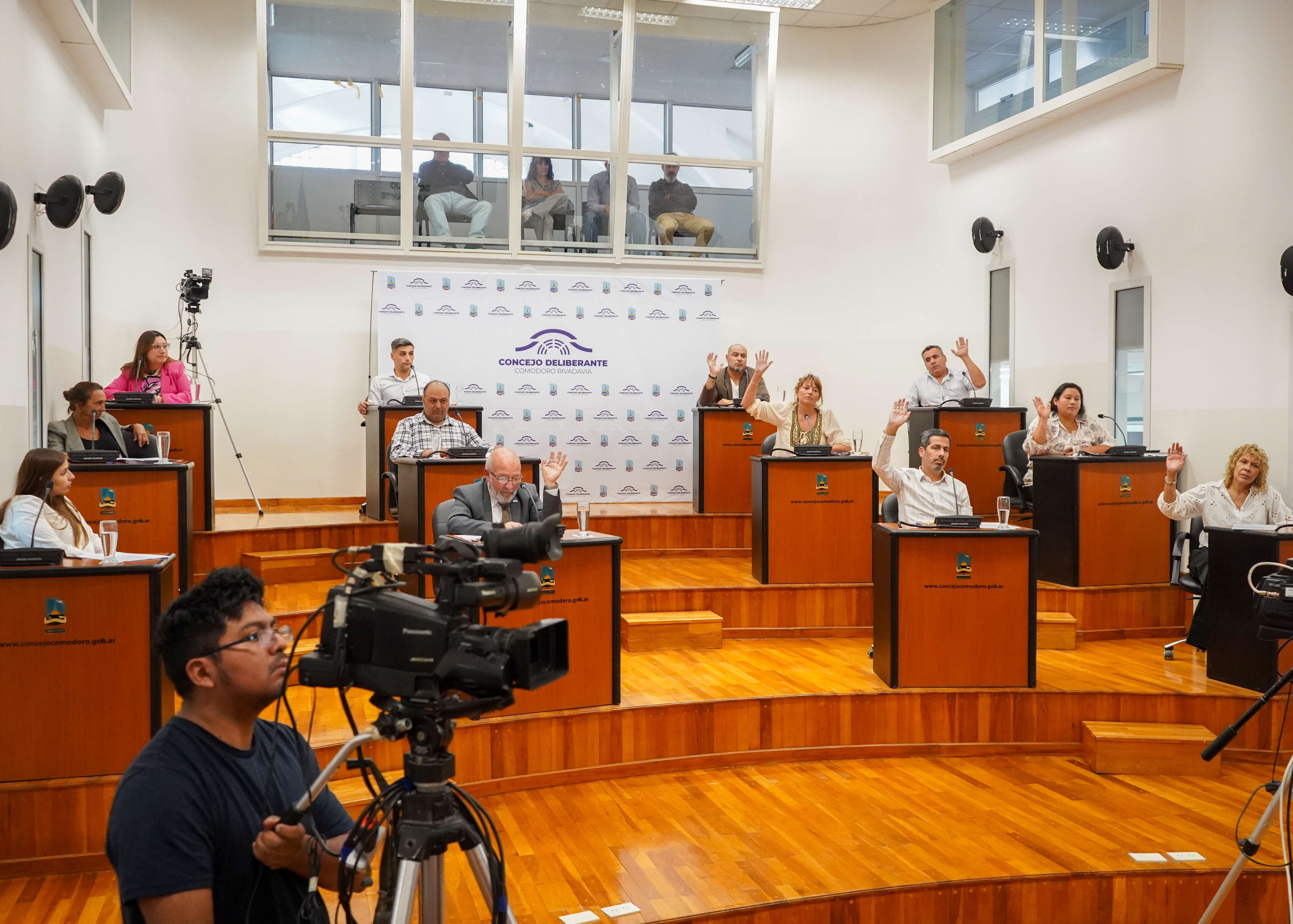 En extraordinaria, el Concejo ratificó los contratos para el diagnóstico del Hermitte