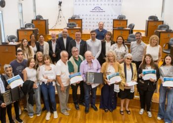 El Concejo entregó distinciones «Cerro Chenque» y «Quilimbai»