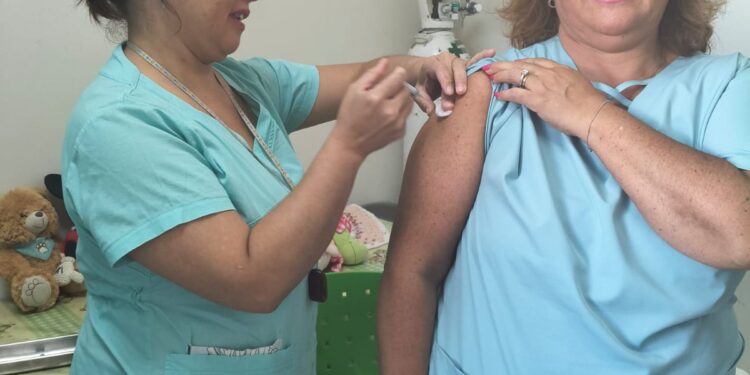 Chubut aplicó 15.000 vacunas antigripales en la primera semana de la campaña