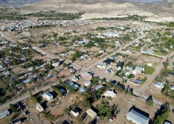 Mediante actas acuerdo con vecinos, el Municipio avanza con la reactivación de mensuras en Km. 17