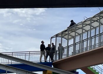 Tras una restricción de acercamiento, intentó arrojarse desde un puente en Próspero Palazzo y fue rescatado