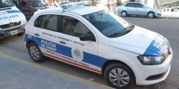 Un adolescente de 14 años fue apuñalado en el barrio Moure