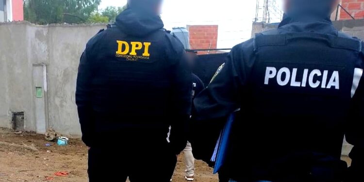 La Policía del Chubut secuestró armas de fuego y detuvo a dos personas vinculadas con violentos hechos en Comodoro Rivadavia