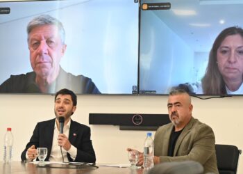 Provincia impulsa una ley para prohibir el uso de celulares en centros de detención y erradicar las “oficinas remotas” del delito en las cárceles