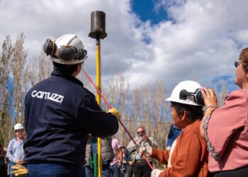 El municipio inauguró la red de gas de barrio Centenario