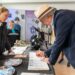El intendente acompañó la inauguración de la Muestra estática de Malvinas